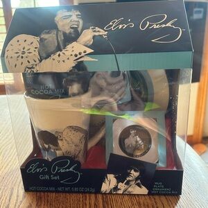 Elvis Presley 4 Piece Gift Set